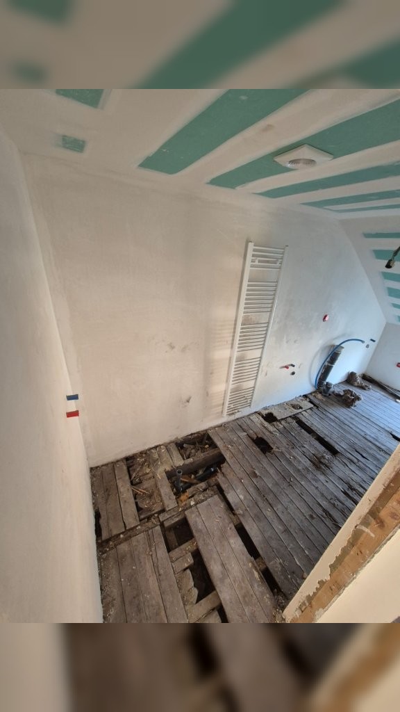 Avant - Créations de Carrelage Raffiné pour Espaces Douche Exclusifs