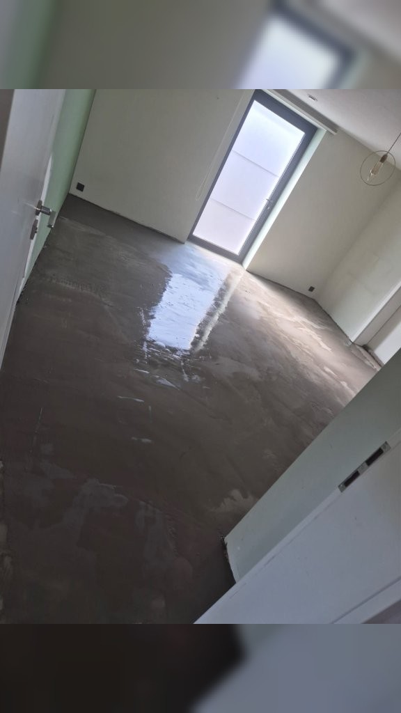 Avant - Rénovation de chambres et hall de nuit à Retinne